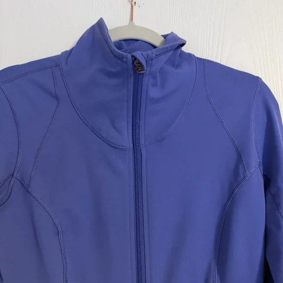 CALIA by Carrie Underwood Women's Lightweight Full Zip Jacket - Picture 3 of 8